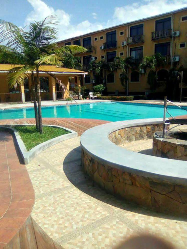 Hotel Molina La Ceiba Extérieur photo